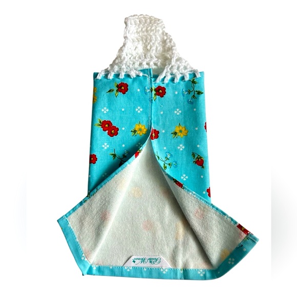 HAND CRAFTED Colorful Floral Crochet Top Hanging Kitchen or Bathroom Hand Towel - Picture 4 of 7